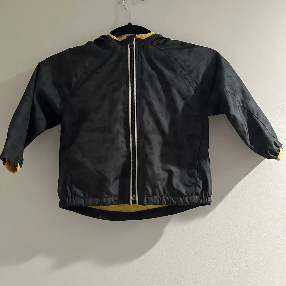 Baby Gap Batman Windbreaker Toddler 2T Black Yellow Excellent DC‎ Comics Jacket